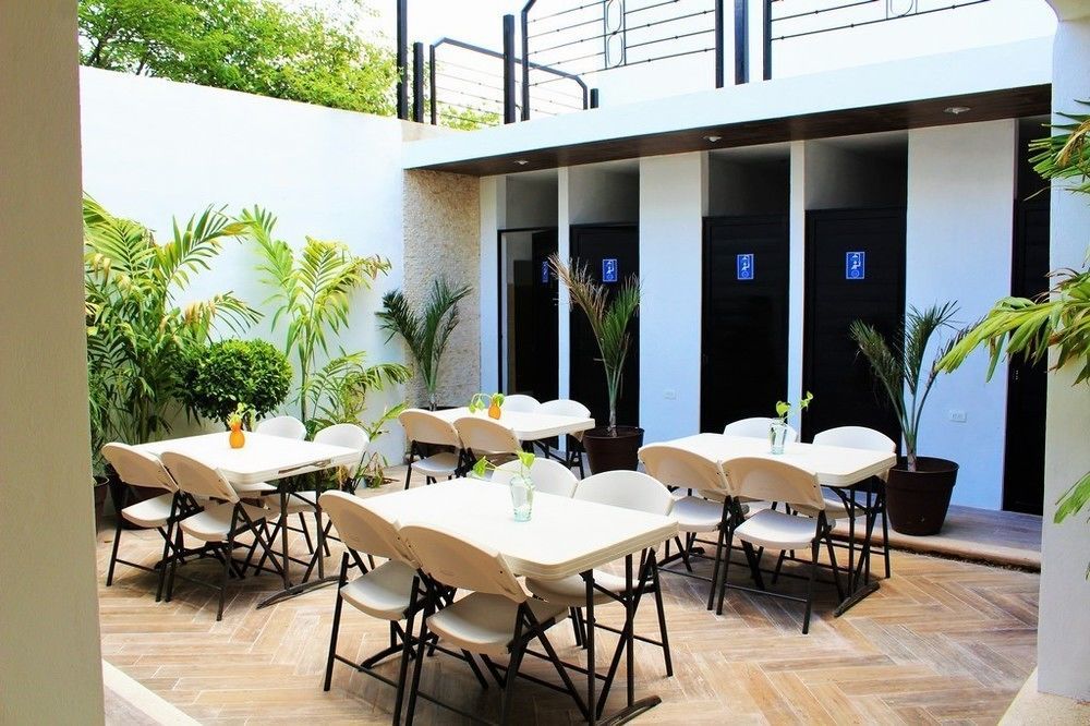 ואיאדוליד Hostal Gayser מראה חיצוני תמונה